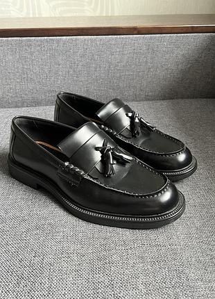 Чоловічі чорні лофери з китицями 42 розмір, лофери tassel loafers, лофери чоловічі класичні в ідеальному стані