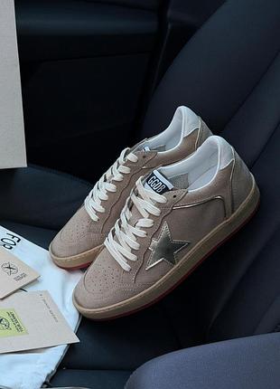 Замшевые женские кеды golden goose suede ball star sneakers beige suede