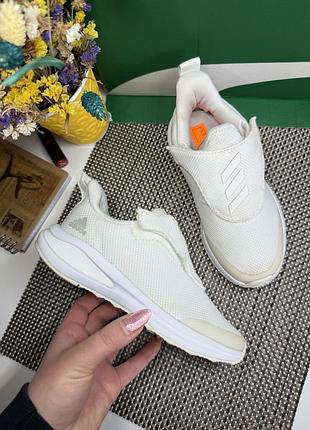 Оригинальные кроссовки adidas