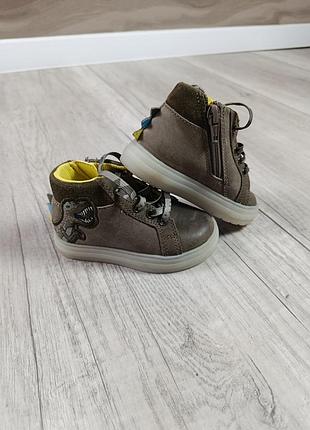 Черевики для хлопчика шкіряні коричневі clarks flare roar, розмір 20,5