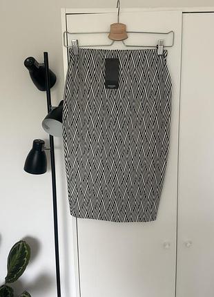 Спідниця жіноча mango xs