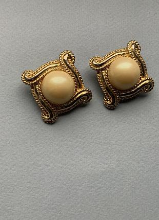 Клипсы винтаж бижутериясша