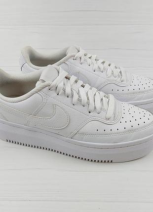 Кросівки жіночі nike court vision alta р.42 dm0113-100