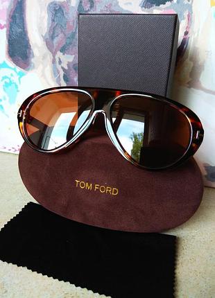 Солнцезащитные очки tom ford camillo brown tortoise