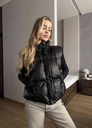 Стильна жилетка чорна one size