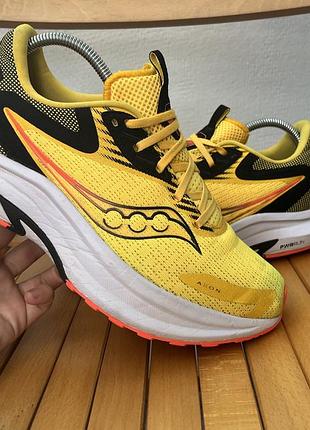 Бігові кросівки,кроссовки от saucony axon 2🌿