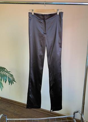 Шовкові / атласні штани massimo dutti з розрізами, шоколадні / чорні (eur 36)