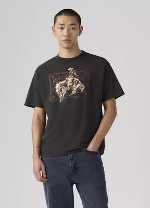 Футболка levi's