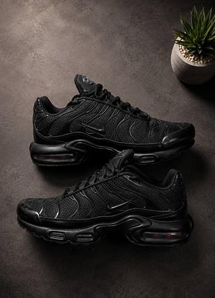 Кроссовки nike air max plus,оригинал