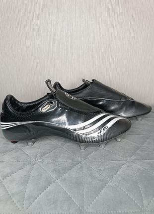 Футбольні бутси adidas originals f50
розмір 46