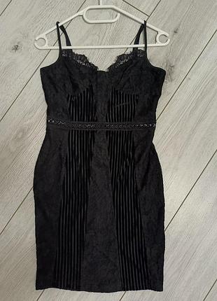 Эффектное черное кружевное платье prettylittlething с бархатом (корсетное платье plt, размер s / 36)