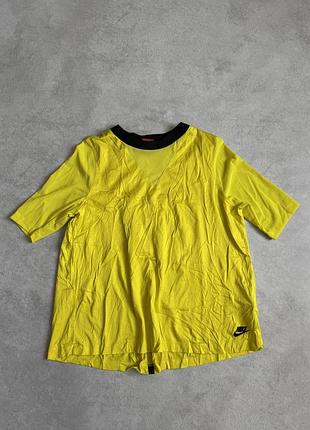 Футболка nike жовта розмір л 829755-358
