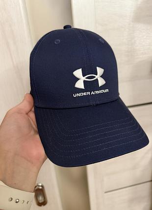 Бейсболка under armour