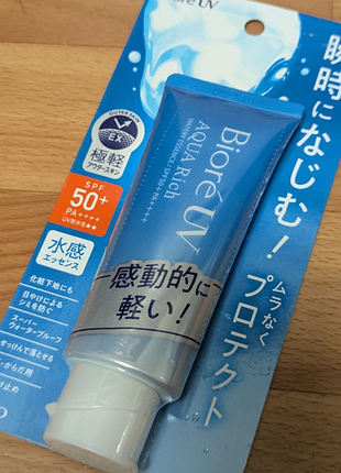 Сонцезахист biore uv aqua rich watery essence spf 50 оригінал японія