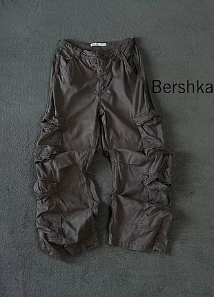(m) bershka брюки карго серого цвета женские