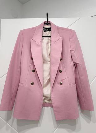 Піджак з ґудзиками zara