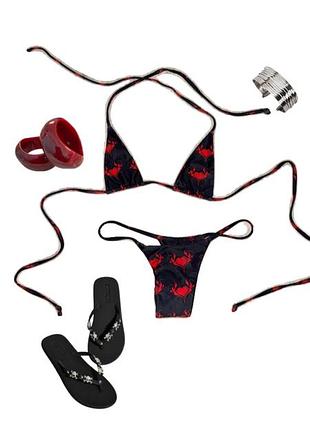 Комплект купальник топ + бикини чорний в червоних в сердечках dollskill candy shop xs