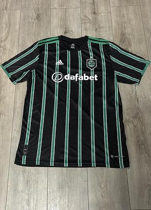 Футболка adidas