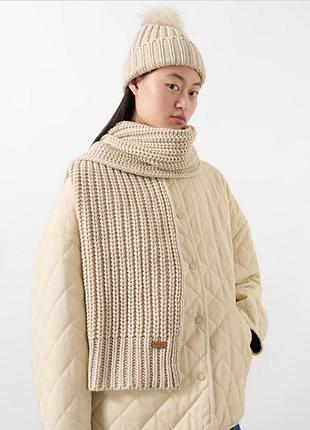 В'язаний шарф barbour scarf у фірмовому світло-бежевому відтінку pearl/0000h/