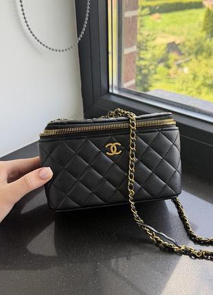 Сумка chanel чорна квадратна