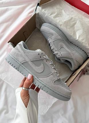 Жіночі сірі кросівки nike sb dunk low grey х данк 36