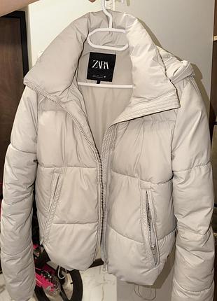 Zara куртка тепла розмір s