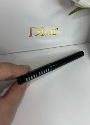 Рідка підводка  bobbi brown