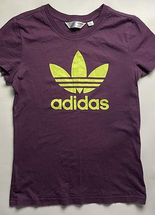 Футболка adidas