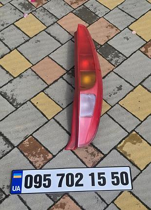 Задній ліхтар стоп правий з платою fiat punto 2,фіат пунто 2