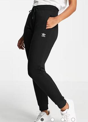 Штаны спортивные adidas