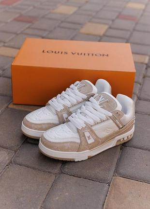 Кросівки louis vuitton lv trainer — це культова модель бренду, яка поєднує в собі естетику ретро-баскетбольного взуття та преміальну люксову якість.