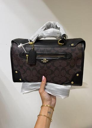 Coach premium