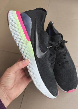 Оригінальні кросівки nike