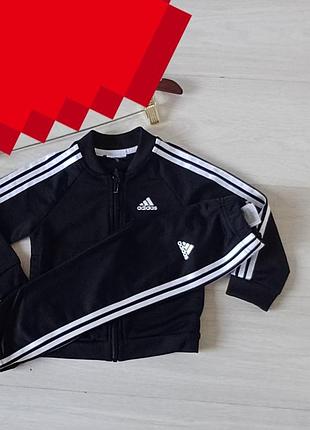 Спортивный костюм  adidas