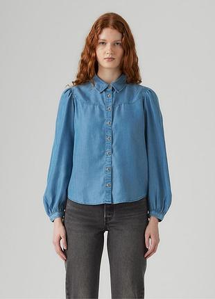 Женская джинсовая рубашка levi's