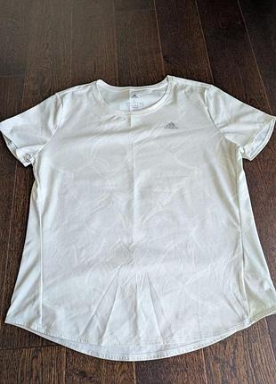 Спортивная женская футболка adidas running climalite в светлом оттенке