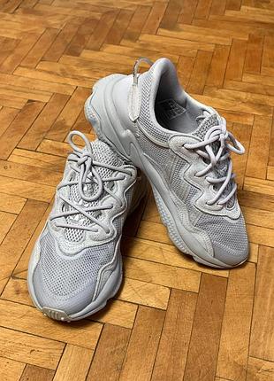 Кросівки жіночі adidas ozweego grey