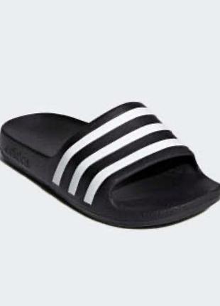 Шльопнці adidas