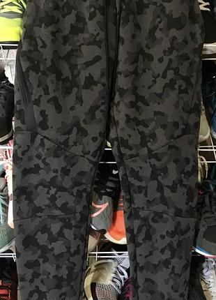 Штани спортивні nike tech fleece
