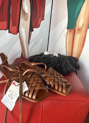 Босоножки zara кожа буйвола