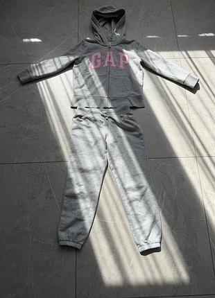 Спортивний костюм gap