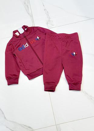 Костюмчик adidas на дівчинку рр 6-9 міс