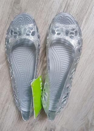 Супер зручні балетки босоніжки crocs