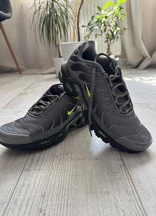 Кросів nike air tn ( нові з чеком)