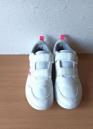 Классные кроссовки adidas 35,5 р. стелька 22,7 см.
