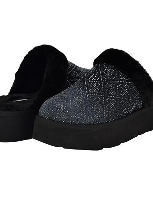 Женские тапочки на меху guess со стразами