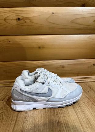 Кроссовки nike