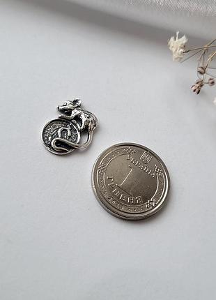 Серебряный сувенир мышка кошельковая с монетой черненное серебро 925 пробы 9514ч 1.20г