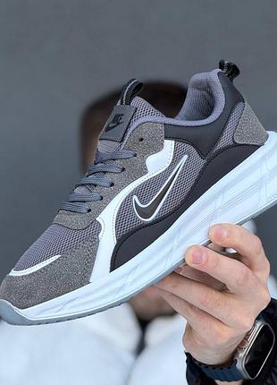 Nike racer 8