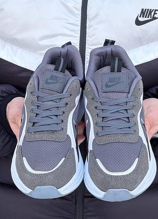 Nike racer 6
